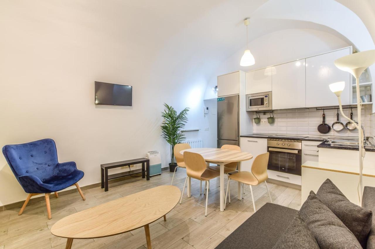 Apartamento En Pleno Barrio De Las Letras Apartment Madrid Bagian luar foto